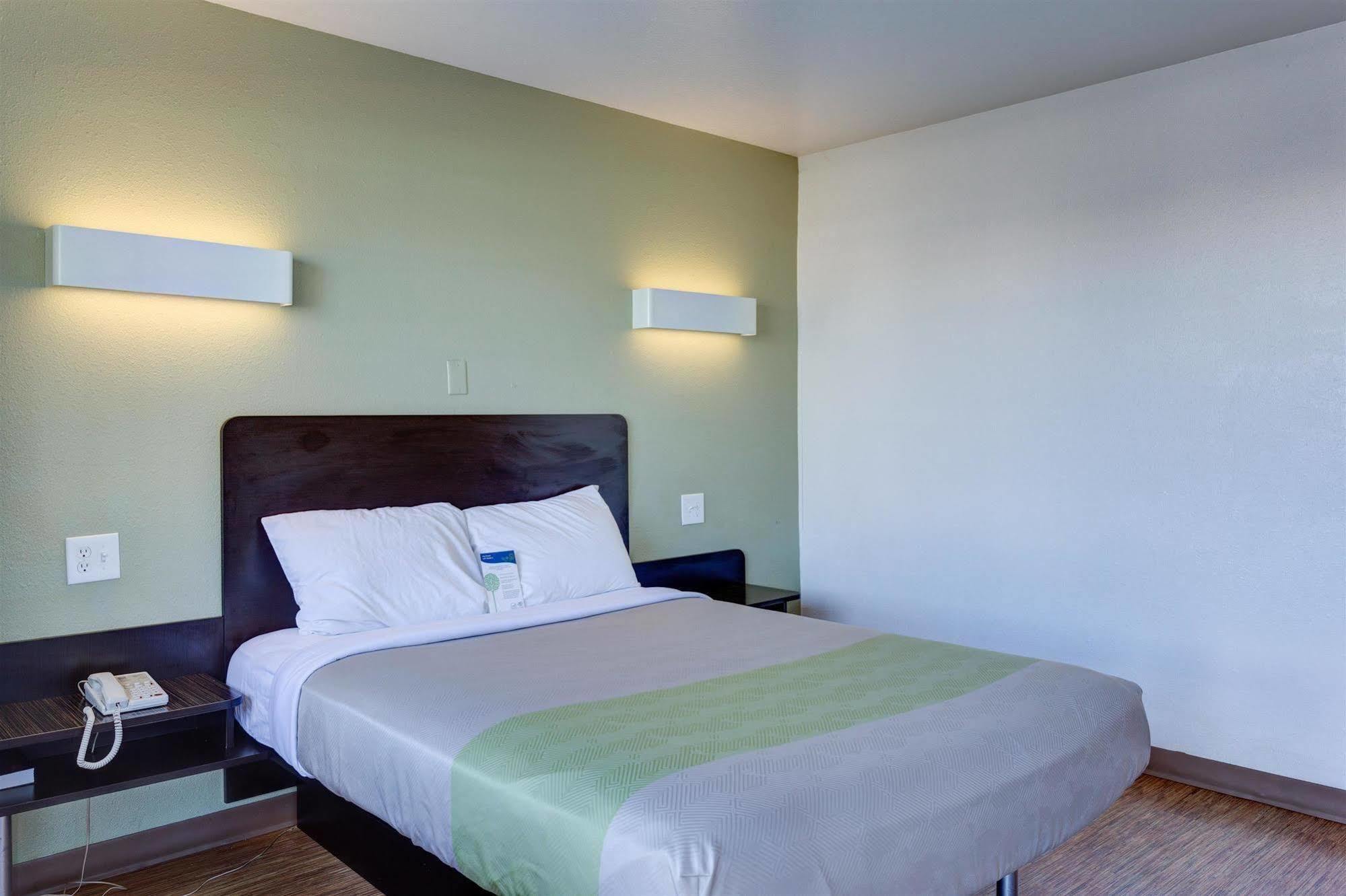 Americas Best Value Inn Bowling Green Exteriér fotografie